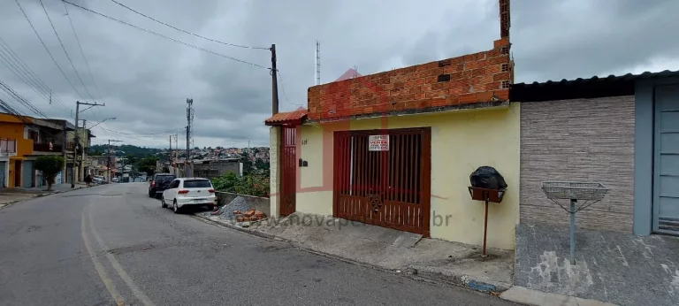 Imagem Imperdível oportunidade: Casa à venda em Franco da Rocha-SP, Centro. 3 quartos, 1 suíte, 1 sala, 2 vagas, 166,30m².