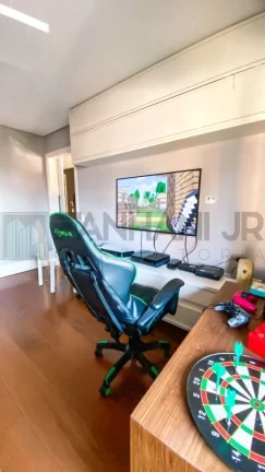 Imagem Apartamento de Luxo no Tatuapé: 3 quartos, 3 suítes, 3 salas, 4 banheiros, 3 vagas de garagem, 224m². Venha conferir!