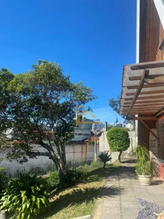 Imagem Casa à venda, 126 m² por R$ 630.000,00 - Jardim Cascata - Teresópolis/RJ