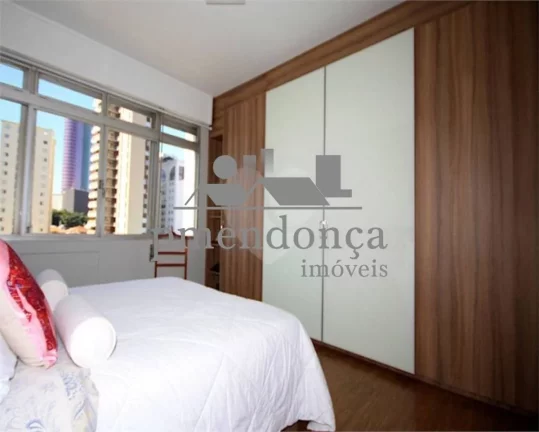 Imagem Apartamento em Pinheiros com 4 quartos sendo 2 suítes e 3 vagas, 253 m2