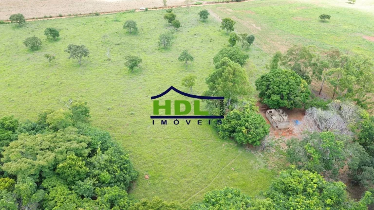 Imagem Chácara 3 Hectares com energia e quintal