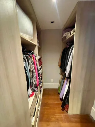 Imagem Alugo cobertura triplex em Ipanema classe AA