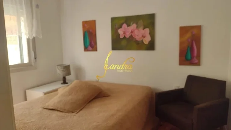 Imagem Apartamento no centro com 02 dormitórios