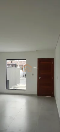Imagem Imperdível Casa à Venda em Joinville-SC, Bairro Aventureiro: 2 Quartos, 1 Sala, 1 Banheiro, 1 Vaga na Garagem - 57m²!