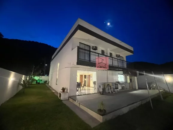 Imagem Casa para Venda em Maricá/RJ - 3 Dorm. 280 m2 Área Útil