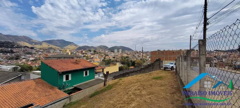 Imagem Oportunidade Única: Terreno Comercial em Avenida de Grande Fluxo!