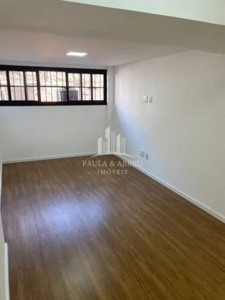 Imagem São 2 apartamentos de 49m² Reformado com 1 Dormitório, Sala, Cozinha e Banheiro, 1° andar, Elevador, sem vaga no Bairro Bela Vista-SP