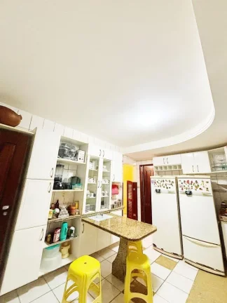 Imagem Casa para Venda em Natal, Capim Macio, 4 dormitórios, 4 suítes, 5 banheiros, 5 vagas