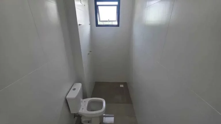 Imagem Apartamento com 2 dormitórios sendo 1 suíte e 1 vaga de garagem no Fazenda em Itajaí