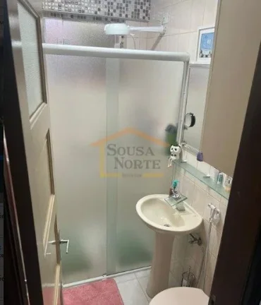 Imagem Sobrado em excelente estado, com 3 dormitórios (todos com armários, ar-condicionado e ventiladores...