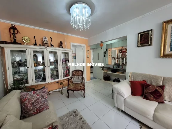 Imagem Apartamento á venda no Edifício Alfa Centauro localizado na Quadra Mar no centro de Balneário Camboriú.