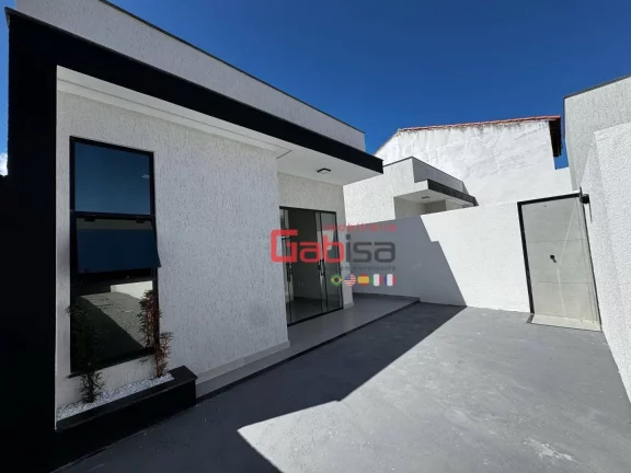 Imagem Casa com 2 dormitórios à venda, 58 m² por R$ 360.000,00 - Vila do Peró - Cabo Frio/RJ
