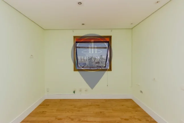 Imagem Conjunto Comercial de Alto Padrão na Consolação, São Paulo-SP: 2 Salas, 2 Banheiros, 2 Vagas, 56m². Venha Conferir!