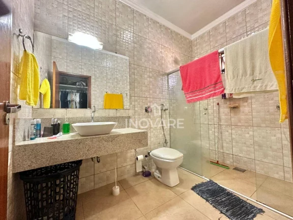 Imagem Casa com 3 dormitórios à venda, 200 m² por R$ 600.000,00 - Jardim Morumbi - Itumbiara/GO