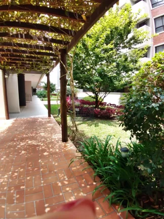 Imagem Condomínio Clube próximo ao Parque Barigui - 3 quartos. 1 suíte. Vaga dupla. 71,32 m² privativos. Face Oeste.
