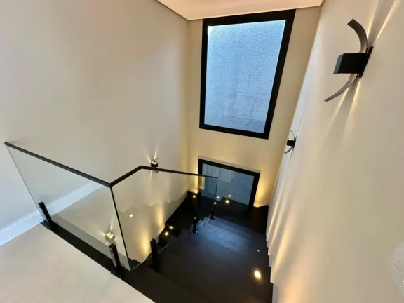 Imagem Casa em Condominio 4 Dormitórios - Bairro xangri-la