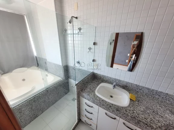Imagem Cobertura com linda vista no bairro da Glória. Planejados e piscina privativa.