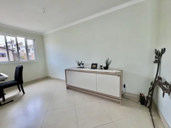 Imagem Apartamento para Venda em São José dos Pinhais, São Domingos, 2 dormitórios, 1 suíte, 2 banheiros, 1 vaga