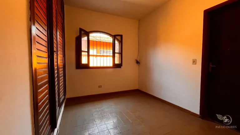 Imagem CASA À VENDA COM 4 DORMITÓRIOS NO CENTRO DE UBATUBA- SÃO PAULO