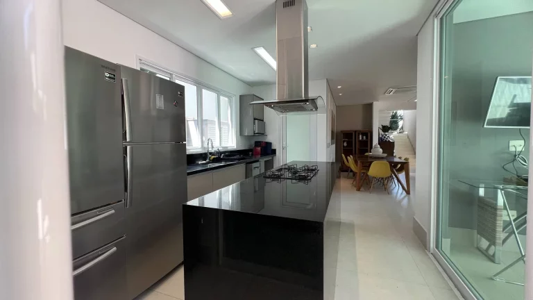 Imagem Casa Moderna e Decorada á venda na Riviera - Módulo 5
