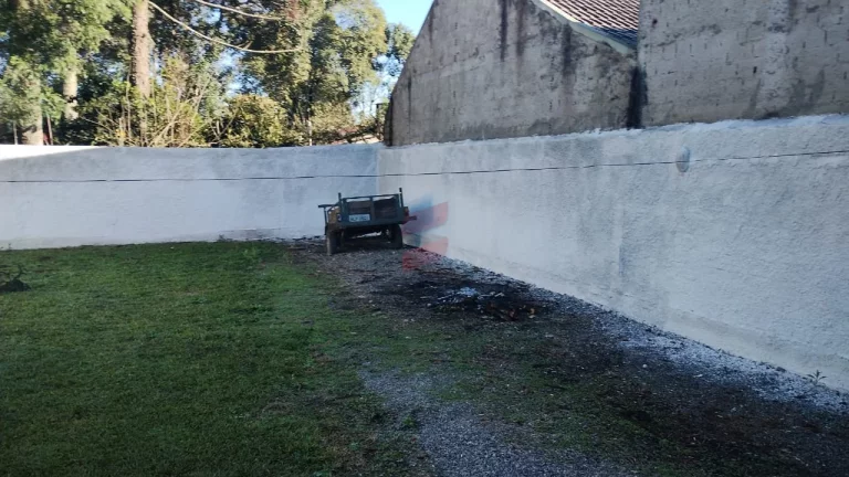 Imagem SOBRADO com 3 dormitórios à venda com 396m² por R$ 865.000,00 no bairro Guarituba - PIRAQUARA / PR
