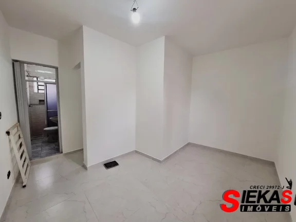 Imagem Casa para Locação na Vila Formosa, São Paulo-SP: 2 Quartos, 1 Sala, 2 Banheiros, 1 Vaga de Garagem e 120m² de Área