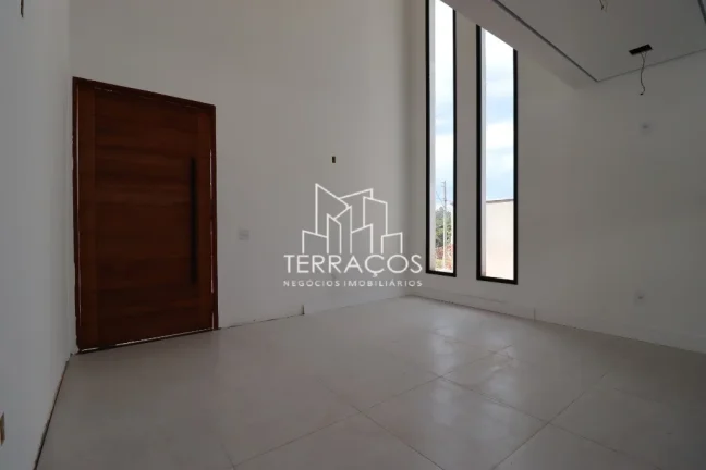 Imagem CASA EM À VENDA COM 3 SUÍTES E PISCINA NO CONDOMÍNIO BELLA VITTA - JUNDIAÍ/SP