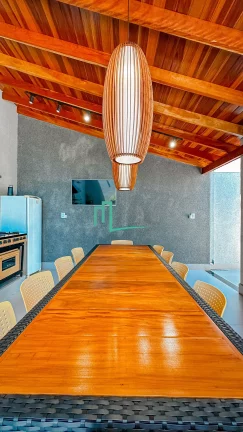 Imagem Linda e exclusiva residência de alto padrão disponivel á venda toda mobiliada em área nobre da cidade de Franca/SP