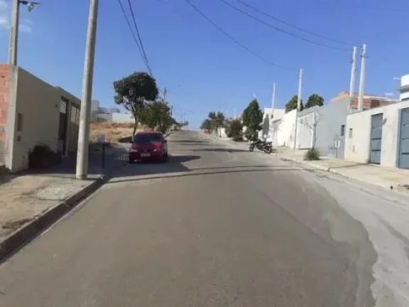 Imagem Terreno à Venda c/ 200m² - Bairro Vitiello, Boituva