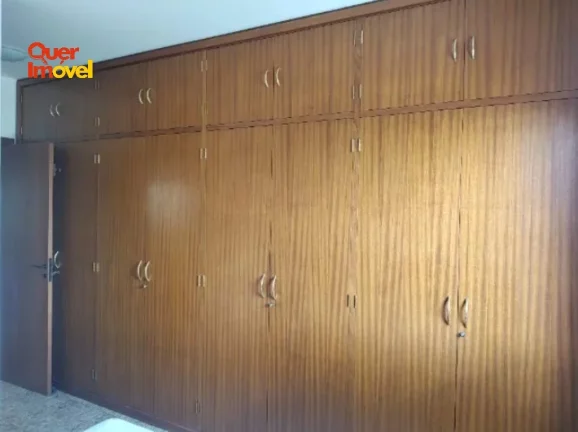 Imagem Imperdível apartamento à venda no Centro de Ribeirão Preto-SP: 3 quartos, 2 suítes, 2 salas, 2 vagas de garagem e 124,00m² de área. Não perca essa oportunidade! Quer Imóvel Negócios Imobiliários.