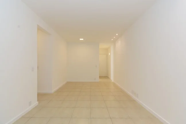 Imagem Apartamento Gávea - 86M², 2 Dorms, 1 Suíte, 1 Vaga Demarcada, Varanda, Salão de Festas, Playground, Brinquedoteca, Área Verde.
