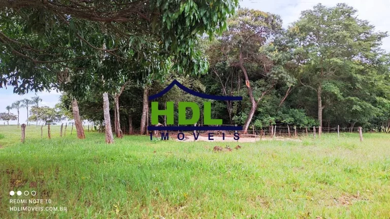 Imagem Chácara com 2,5 Alqs planinha em Hidrolândia-GO