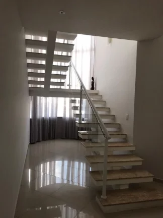 Imagem Parque Residencial São Marcos - Casa-Alto-Padrao-para-Venda-em-Parque-Residencial-Sao-Marcos-Tatui-SP