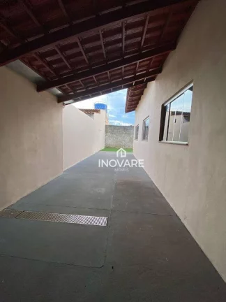 Imagem Casa com 3 dormitórios à venda, 82 m² por R$ 380.000,00 - Jardim Bandeirantes - Itumbiara/GO
