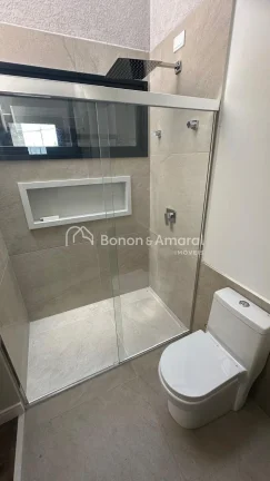 Imagem Apresentamos uma residência exclusiva, projetada com acabamento de alta qualidade e soluções inov...