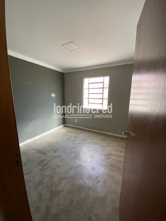 Imagem Casa à venda 3 Quartos, 3 Vagas, 200M², Aquilles Sthengel, Londrina - PR