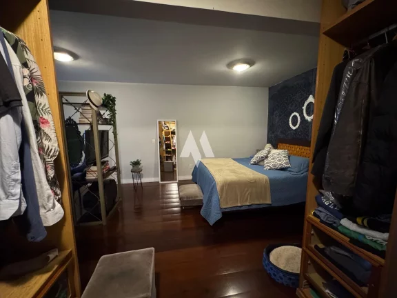 Imagem Cobertura com 3 Quartos e 2 Vagas à Venda no Centro em São Vicente/SP