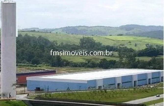 Imagem Galpão Comercial para Locação em Atibaia-SP, Bairro Ponte Alta: 3 Banheiros, 12 Vagas e 1.526m² de Área
