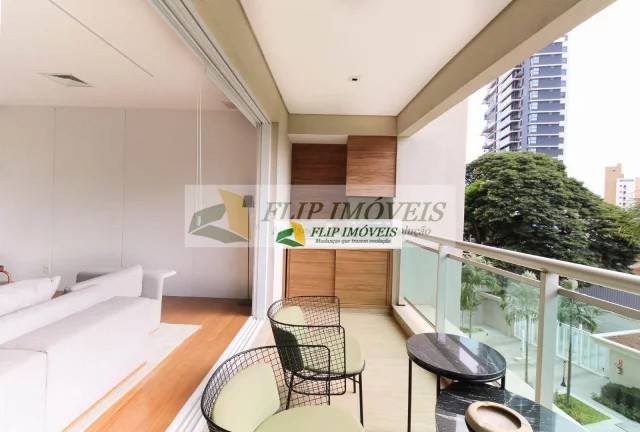 Imagem Lindo apartamento para venda com 157 m² com 3 suítes, 3 garagens no miolo do Cambuí - Campinas - SP