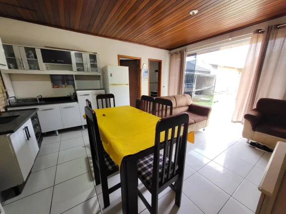 Imagem CASA com 4 dormitórios à venda com 576m² por R$ 1.270.000,00 no bairro Vargem Grande - PINHAIS / PR
