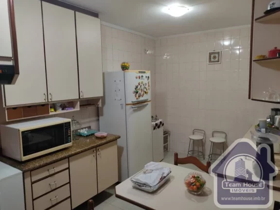 Imagem Sobrado a venda na Vila Lavínia em Mogi das Cruzes SP