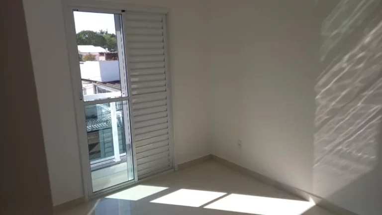 Imagem "Cansado de escadas e falta de espaço? Essa cobertura vai te surpreender!"