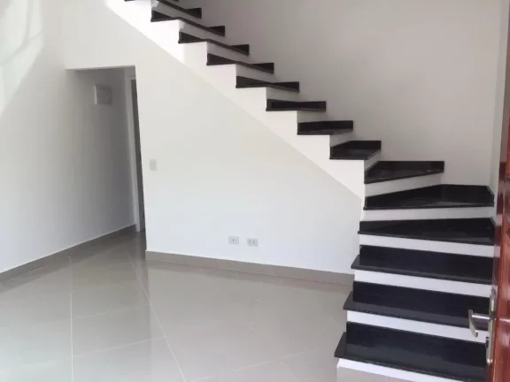 Imagem Casa com 3 dormitórios à venda, 93 m² por R$ 350.000,00 - Vila Oliveira - Mogi das Cruzes/SP