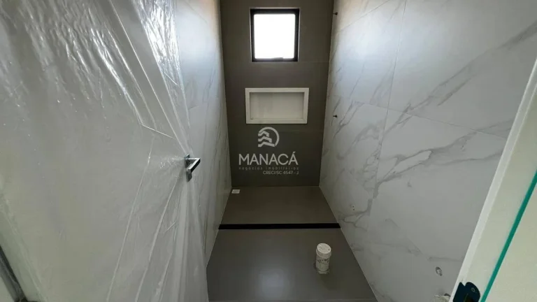 Imagem Apartamento com 3 quartos, localizado no centro de Baln. Piçarras