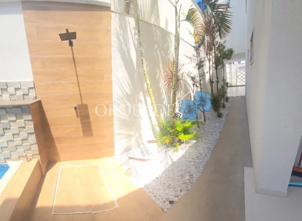 Imagem Oportunidade Imperdível: Casa à Venda em Rio Verde-GO, Primavera - 4 Quartos, 1 Suíte, 2 Salas, 4 Banheiros, 4 Vagas - 300m².