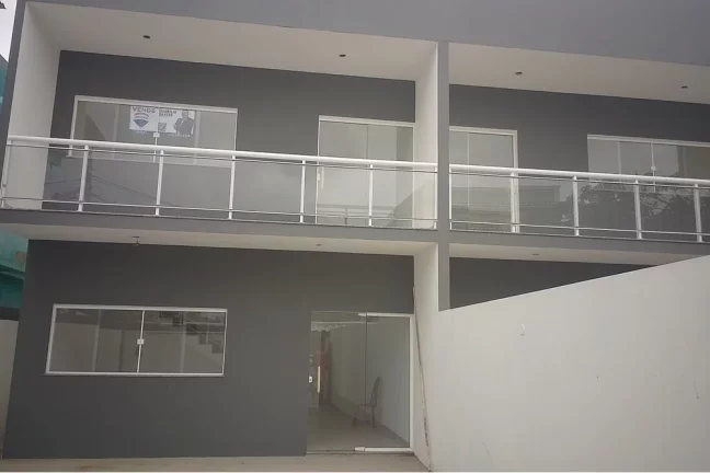 Imagem Casa com 2 quartos para venda em Pedra de Guaratiba.