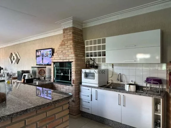 Imagem Casa com 3 dormitórios sendo 1 suite à venda, 553 m² por R$ 1.600.000 - Condomínio Vale do Lago - Sorocaba/SP