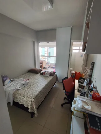 Imagem Amplo Apartamento no Patamares em Salvador Novo