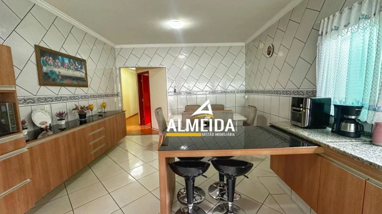 Imagem Casa com 3 dormitórios à venda, 257 m² por R$ 899.000,00 - Centro - Santa Gertrudes/SP