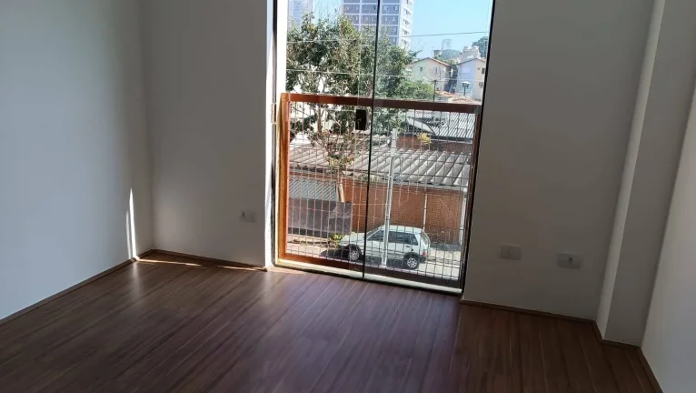 Imagem Casa Nova com 2 dormitórios e 1 suíte no Jardim Aeroporto